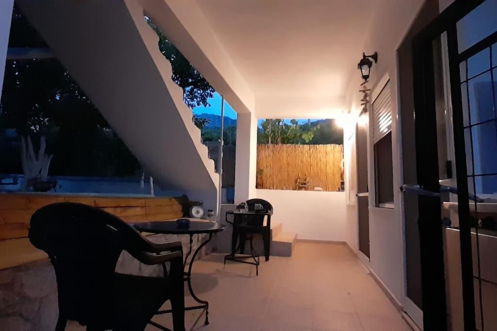 Το Σπίτι Της Ελένης Apartman Vlachia Kültér fotó